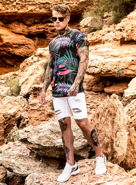 TROPICAL FLORAL TEE - BLACK